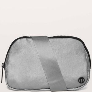 OG Lululemon belt bag
